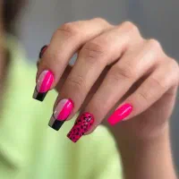 کاشت و ترمیم ناخن لاک ژل،|خدمات آرایشگری و زیبایی|ارومیه, |دیوار