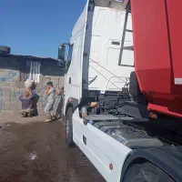 کشنده دافران|خودرو سنگین|بافت, |دیوار