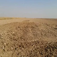 زمین-نیاز-به-خط-لوله-داره