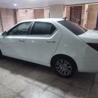 دنا پلاس ۱۴۰۰