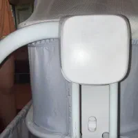 گهواره برقی ماستلا تخت کنار مادر|تخت و صندلی بچه|تهران, دریاچه شهدای خلیج فارس|دیوار