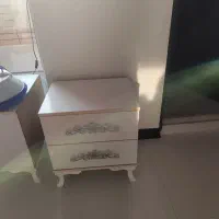 سرویس تختخواب و پا تختی چوب|تخت و سرویس خواب|سمنان, |دیوار