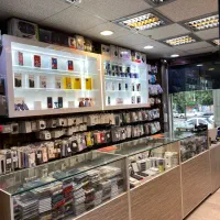 فروشنده موبایل