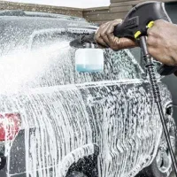 کارگر کارواش در گویم