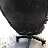 صندلی گردان با دسته|دفتر کار|اصفهان, باغ کاران|دیوار