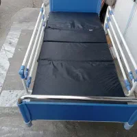 تخت بیمارستانی  سه شکن در حد نو