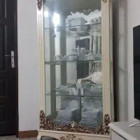 بوفه زیبا و کاملا سالم