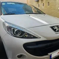 پژو 207i پاناروما