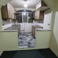 ۴۸ متر _ پیروزی _ خ اندرزگو _ طبقه ۳ _ نزدیک مترو