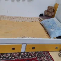 تخت خواب نوجوان