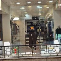 مغازه-20-متری-با-بهترین-دکور-بهترین-نقطه-شهر