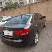 سراتو ۲۰۰۰ بی رنگ قابل معاوضه