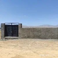 300متر زمین چهار دیواری شده