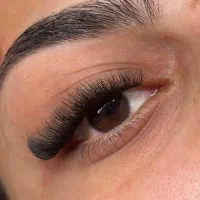 تخفیف تکرار نشدنی خدمات مژه و ابرو