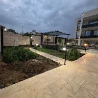 اجاره ویلا استخر دار باغبهادران|اجارهٔ کوتاهمدت ویلا و باغ|اصفهان, بوستان آینه خانه|دیوار