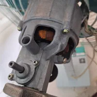 پنکه قدیمی ک د ک بکر و دستنخورده|پنکه و تصفیه‌کنندهٔ هوا|تهران, شهرک صدرا|دیوار