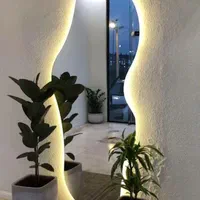 آینه دکوراتیو دفرمه