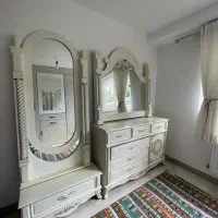 میز آرایش در حد نو