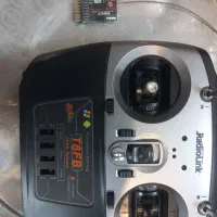 رادیو کنترل ۸ کاناله