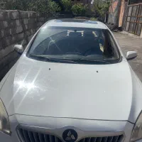 برلیانس ۳۳۰ اتومات مدل ۹۵