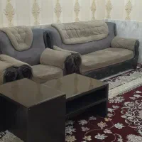یک دست مبل ۷نفره اسکلت چوب وجلو مبلی