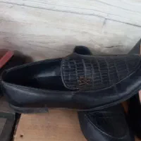 چندجفت کفش سایز۴۳ مردانه۳۹زنانه۲۸بچگانه|کیف، کفش، کمربند|لشت نشا, |دیوار