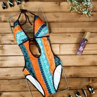 لباس زیر و مایو استخر