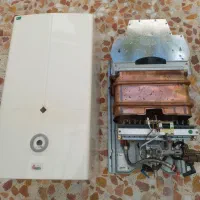 ف روش ابگرم کن دیواری در حد نو