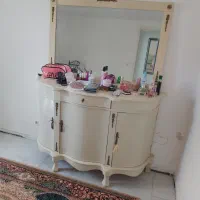 آینه و کنسول