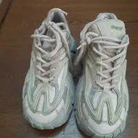 کفش اسپرت لژ دار