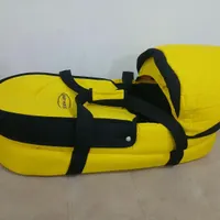 ساک حمل نوزاد