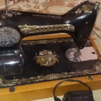 چرخ خیاطی  تمیز تمیز فقط باید سرویس بشه
