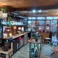 فروش آباژور و مصنوعات چوبی|چراغ خواب و آباژور|چهارباغ, |دیوار