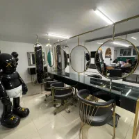 اجاره صندلی اجاره تخت به همه‌لاین‌‌ هادر اموزشگاه‌