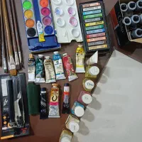 فروش تعدادی لوازم هنری قابل استفاده