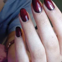 انجام انواع خدمات کاشت ناخن و آموزش کاشت ناخن|خدمات آرایشگری و زیبایی|بم, |دیوار