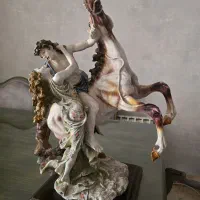 مجسمه ی عشق