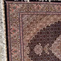 فرش دستباف ۴۰ رج ۳ متری هنوز پرداخت نشده