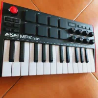 میدی کیبورد Akai MPK Mini MK3 در حد نو|پیانو، کیبورد، آکاردئون|تهران, منیریه|دیوار