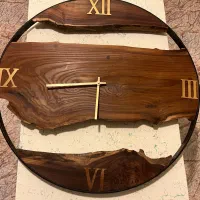 ساعت ایستاده وساعت دیواری چوبی نو