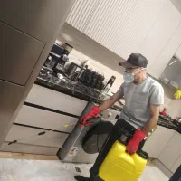 سم پاشی کل حشرات. موریانه. سوسک.ساس کنه کک تضمینی