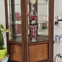 بوفه چوب گردو سالم و تمیز