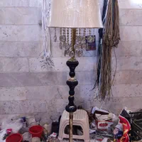 آباژور ایستاده طلایی لوله پیچ|چراغ خواب و آباژور|مشهد, شهرک رازی (شهرک غرب)|دیوار