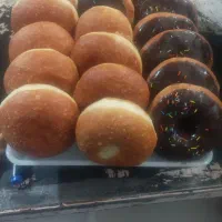 پیراشکی ودونات درجه1