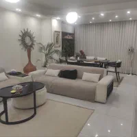 124متر آپارتمان واقع در برج بلوار اردستانی