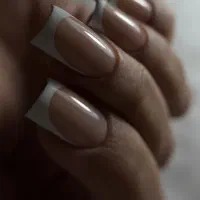 جشنواره تخفیف آموزش کاشت ناخن سالنی بصورت خصوصی