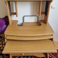میز کامپیوتر و تحریر