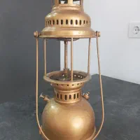 چراغ زنبوری