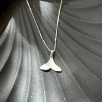 گردنبند دم‌وال