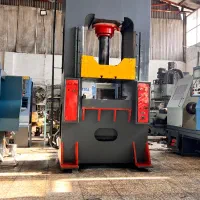 پرس هیدرولیک ۱۶۰تن روسی  و ۲۵۰تن